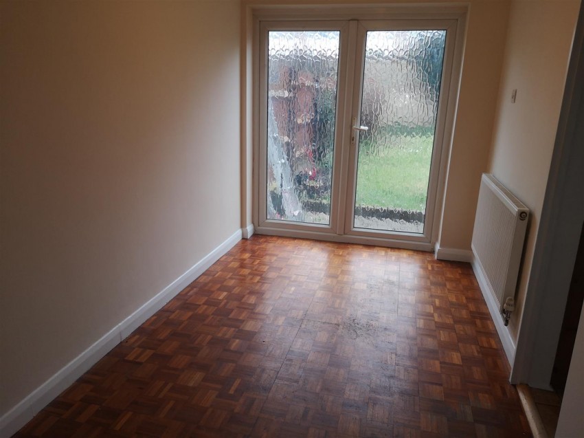 Images for Moreton Avenue, Isleworth, Middlesex EAID:TUDORPSAPI BID:1