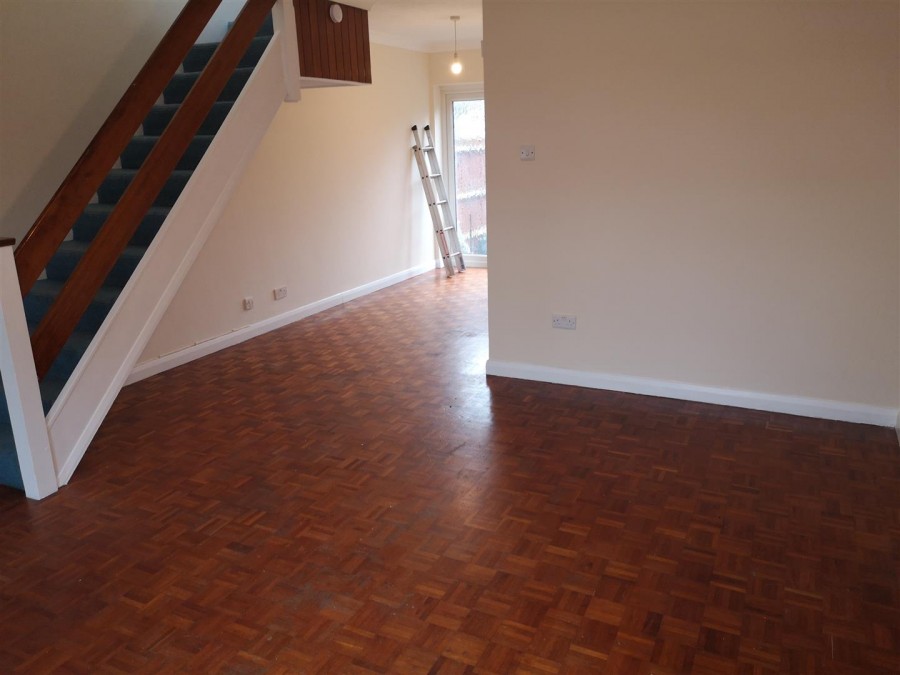 Images for Moreton Avenue, Isleworth, Middlesex EAID:TUDORPSAPI BID:1