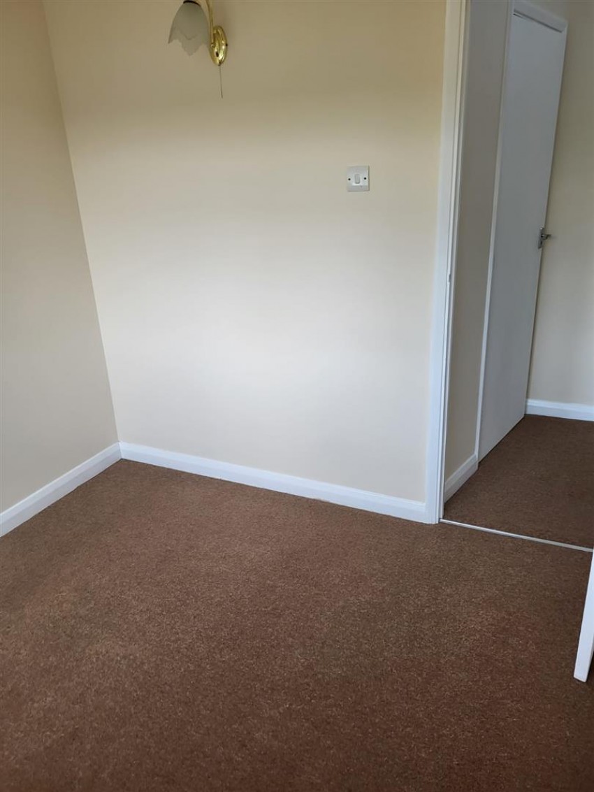Images for Moreton Avenue, Isleworth, Middlesex EAID:TUDORPSAPI BID:1