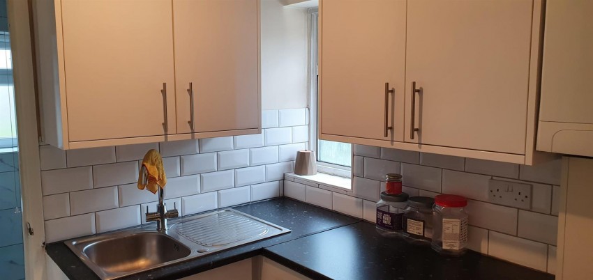 Images for Great West Road, Hounslow EAID:TUDORPSAPI BID:1
