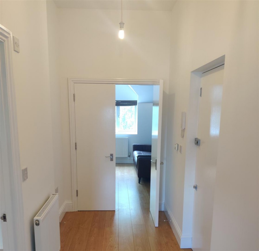 Images for Chertsey Road, Ashford EAID:TUDORPSAPI BID:1