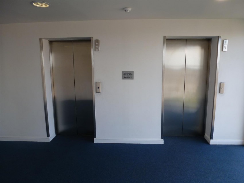Images for Prince Regent Road, Hounslow Central EAID:TUDORPSAPI BID:1