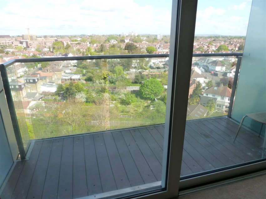 Images for Prince Regent Road, Hounslow Central EAID:TUDORPSAPI BID:1