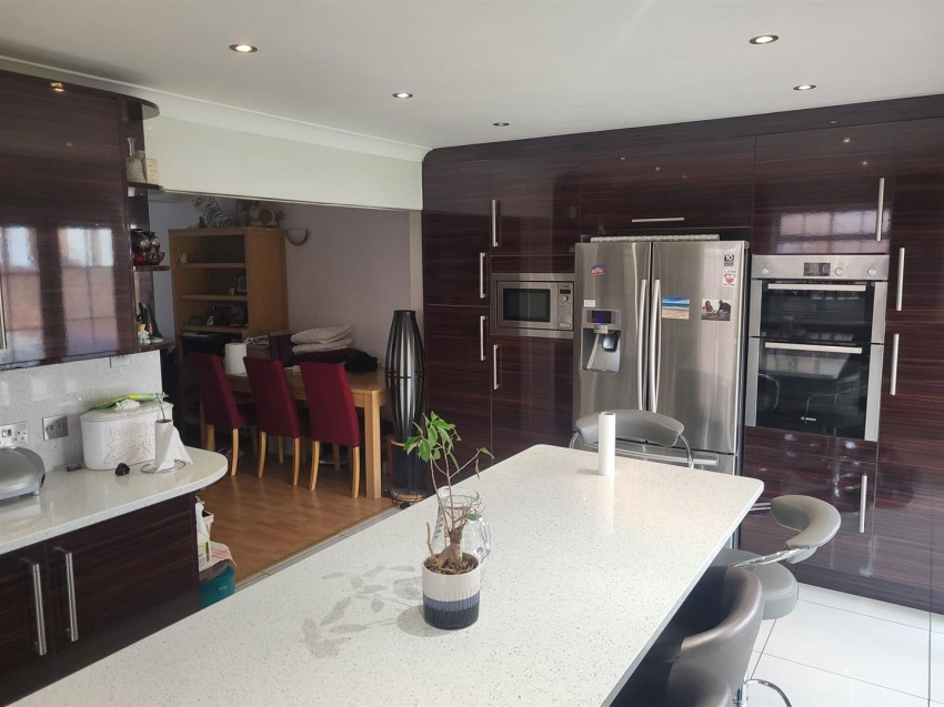 Images for Berwick Avenue, Hayes EAID:TUDORPSAPI BID:1