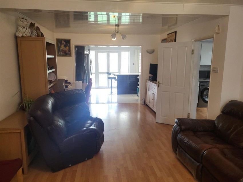 Images for Berwick Avenue, Hayes EAID:TUDORPSAPI BID:1