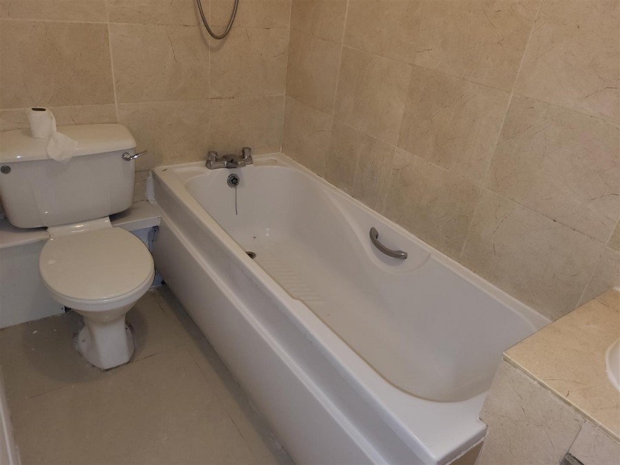 Images for Lampton Road, Hounslow Central EAID:TUDORPSAPI BID:1