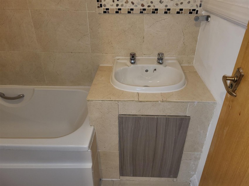 Images for Lampton Road, Hounslow Central EAID:TUDORPSAPI BID:1