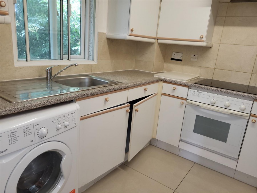 Images for Lampton Road, Hounslow Central EAID:TUDORPSAPI BID:1