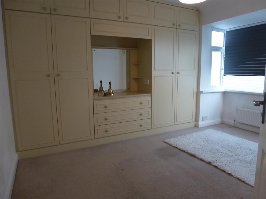 Images for Burnham Gardens, Hounslow EAID:TUDORPSAPI BID:1