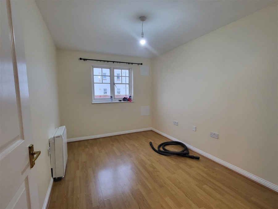 Images for Perkin Close, Hounslow EAID:TUDORPSAPI BID:1