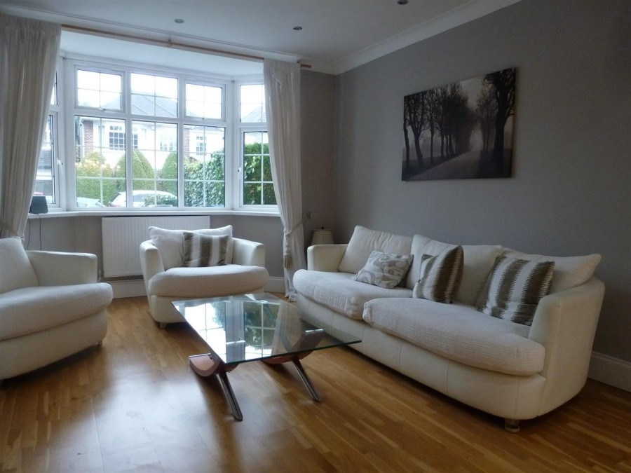 Images for Shaftesbury Avenue, Norwood Green EAID:TUDORPSAPI BID:1