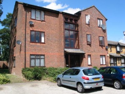 Barnes Avenue, Norwood Green - EAID:TUDORPSAPI, BID:1
